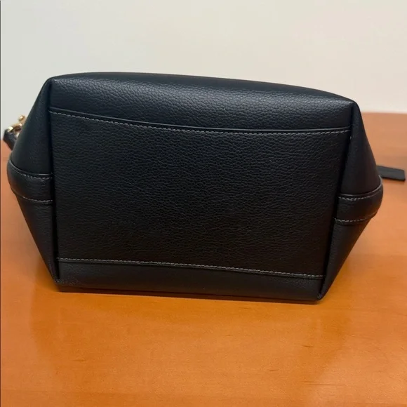 Coach Black Leather Shoulder Bag - Picture 5 of 8